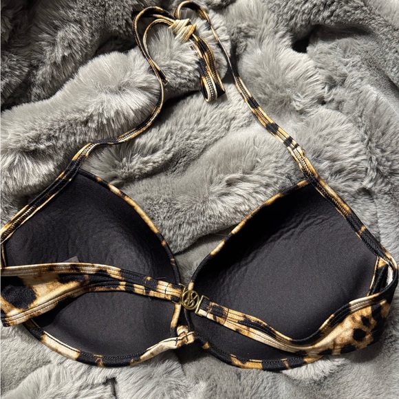 Victoria's Secret Leopard Print Bra - Picture 2 of 3